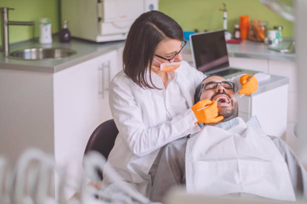 Best Emergency Gum Treatment in Stoneville, NC